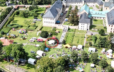 Titelbild: Schulen der Edith-Stein-Schulstiftung präsentieren Inklusionsarbeit auf der Bistumswallfahrt