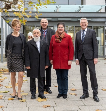 Titelbild: Das Institut für Katholische Theologie und ihre Didaktik an der Martin-Luther-Universität Halle-Wittenberg (MLU) begeht sein 20-jähriges Gründungsjubiläum mit einer Festveranstaltung